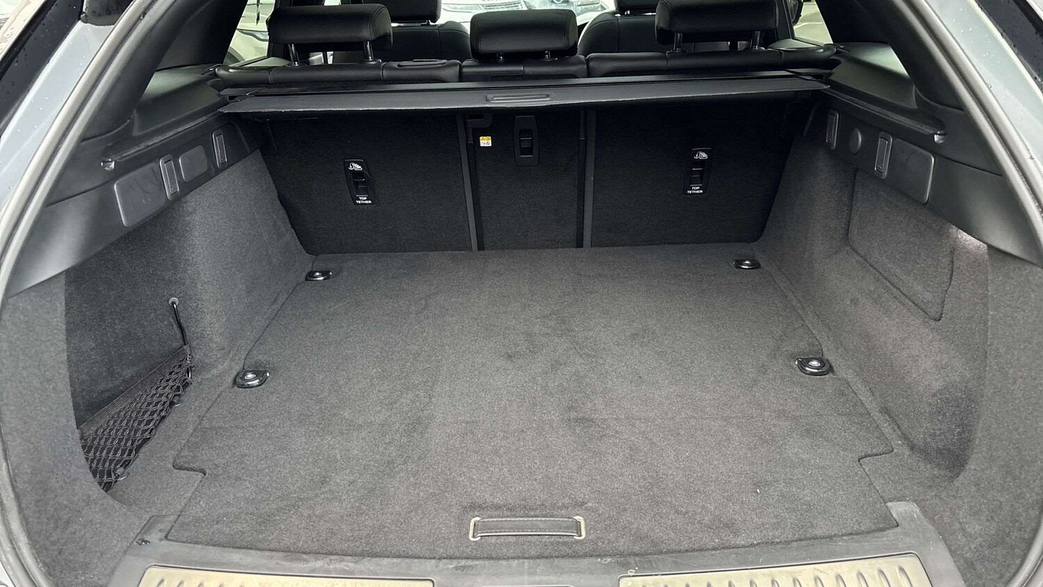 Used Land Rover Range Rover Velar 2023 for sale - 76967728: Photo 10