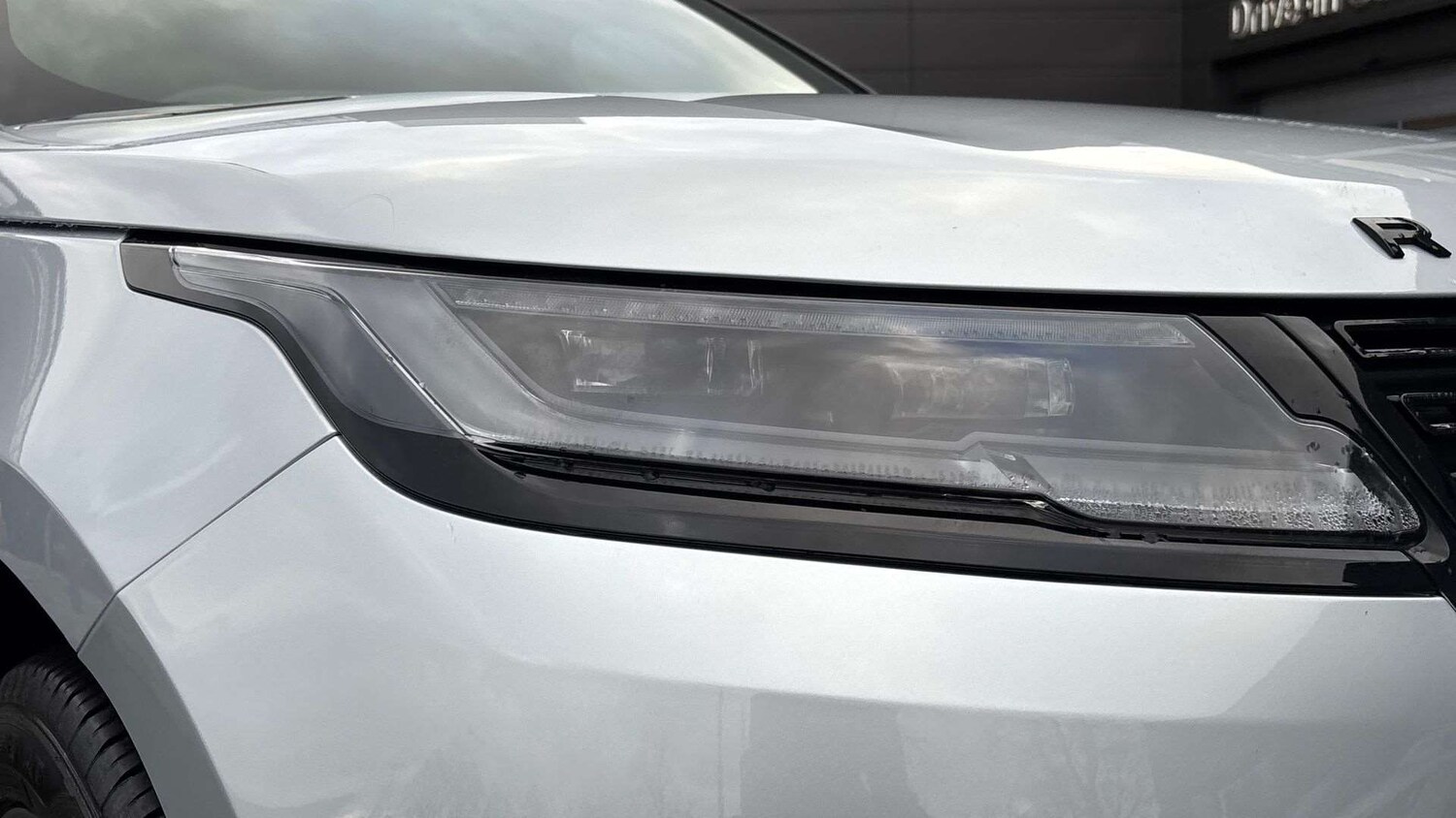 Used Land Rover Range Rover Velar 2023 for sale - 76967728: Photo 17