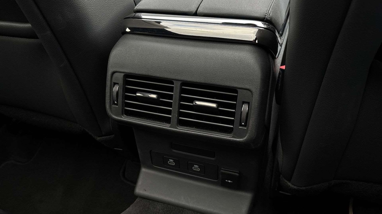 Used Land Rover Range Rover Velar 2023 for sale - 76967728: Photo 18