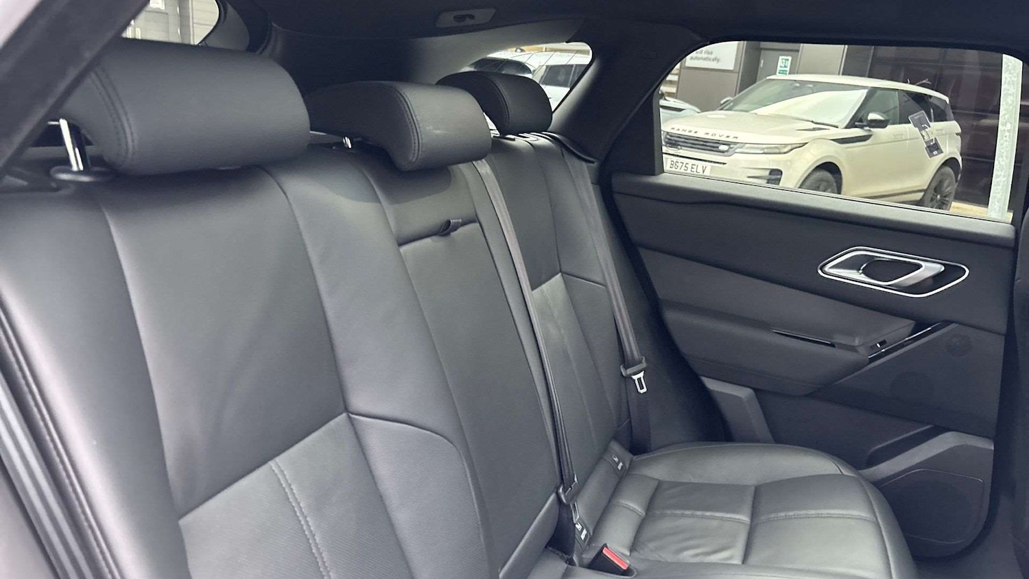 Used Land Rover Range Rover Velar 2023 for sale - 76967728: Photo 31