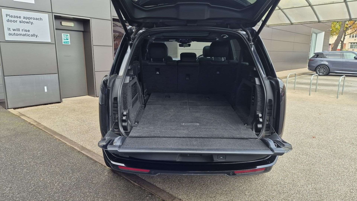 Used Land Rover Range Rover 2023 for sale - 76732216: Photo 10