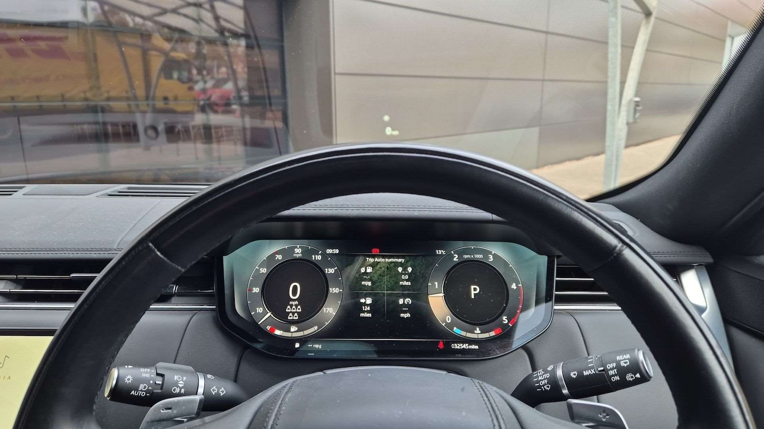 Used Land Rover Range Rover 2023 for sale - 76732216: Photo 16