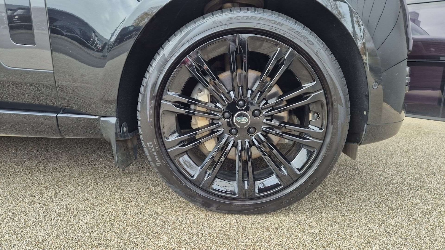 Used Land Rover Range Rover 2023 for sale - 76732216: Photo 8