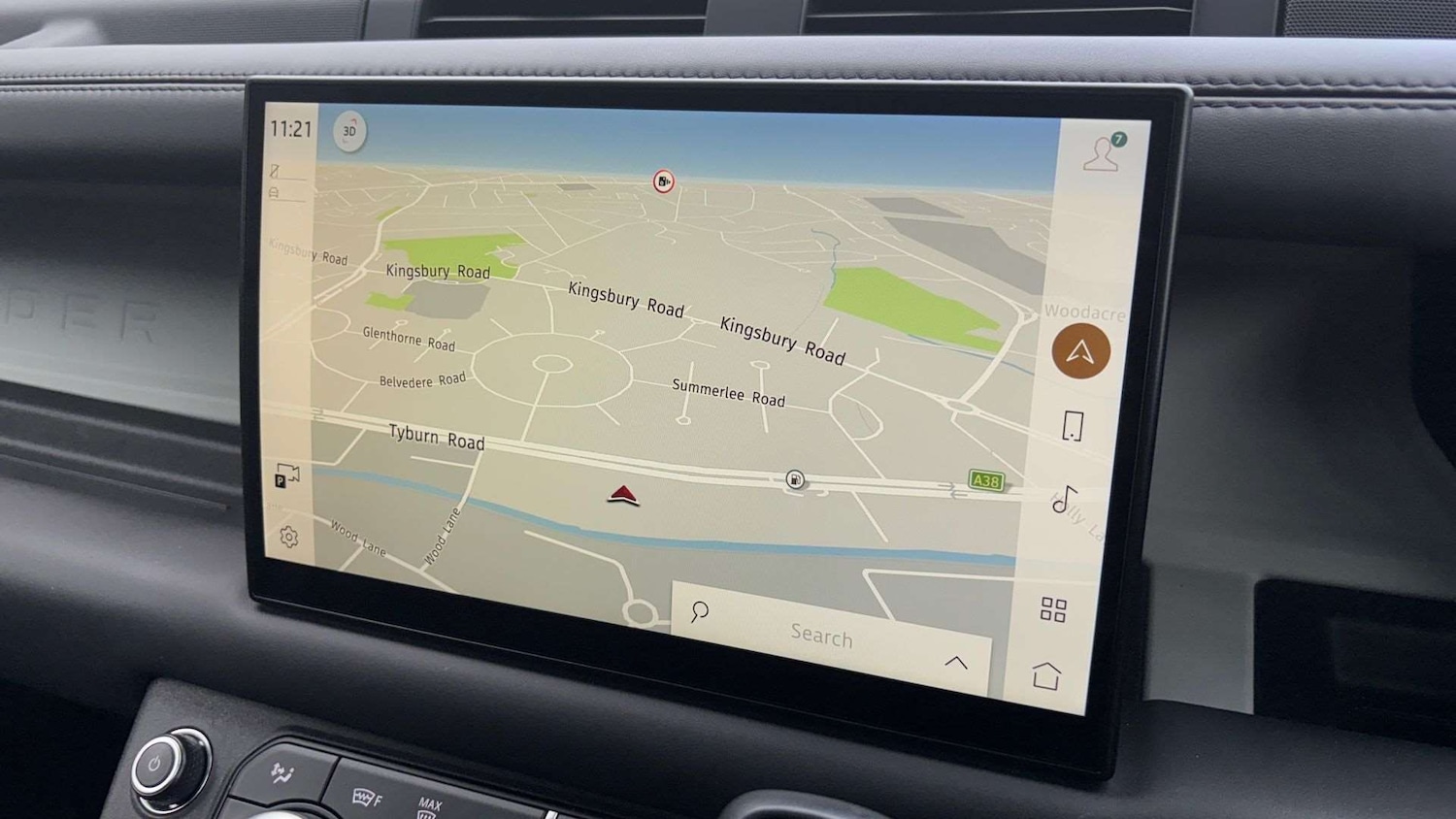 Used Land Rover Defender 2023 for sale - 76460172: Photo 11