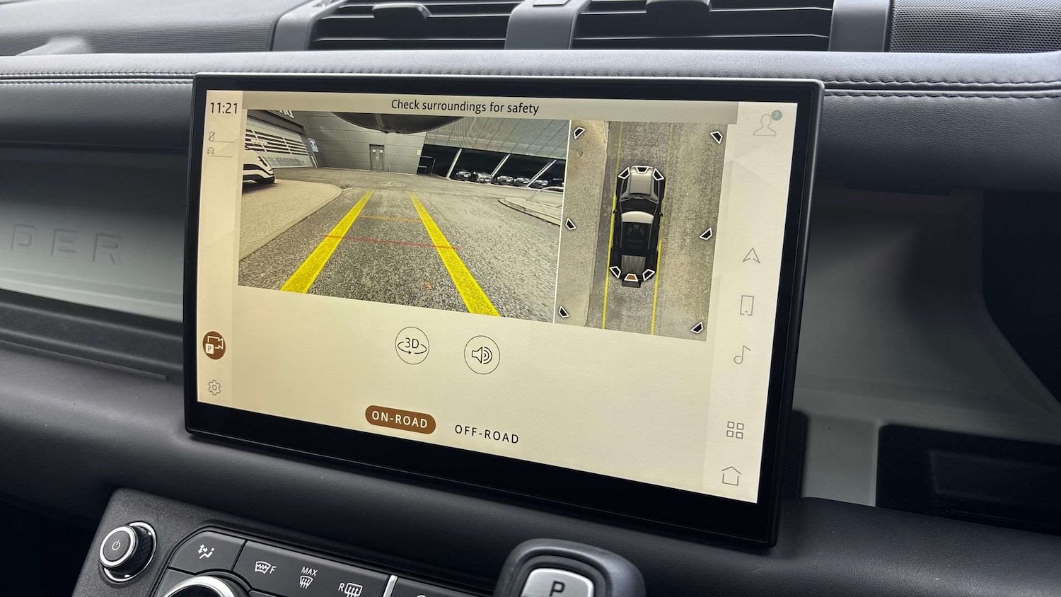 Used Land Rover Defender 2023 for sale - 76460172: Photo 12