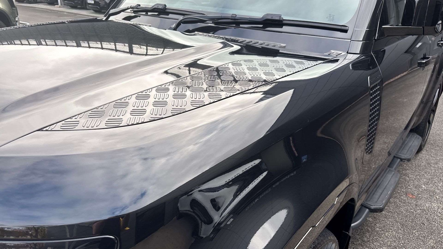 Used Land Rover Defender 2023 for sale - 76460172: Photo 20