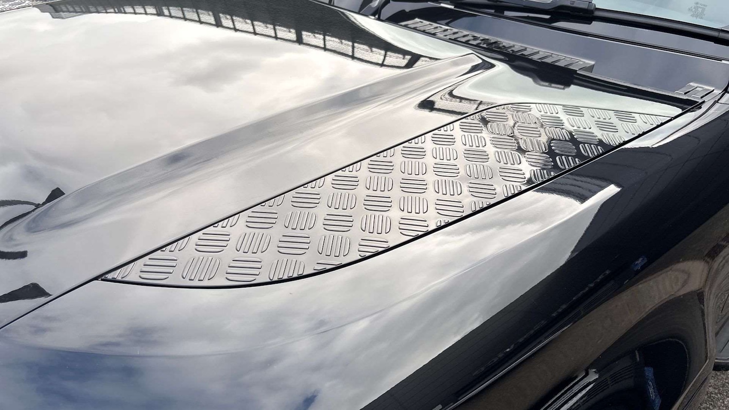 Used Land Rover Defender 2023 for sale - 76460172: Photo 28