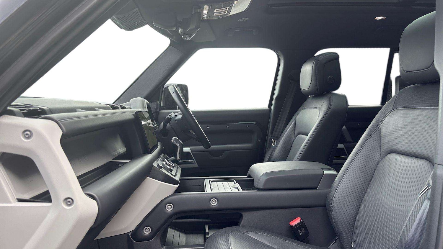 Used Land Rover Defender 2023 for sale - 76460172: Photo 3