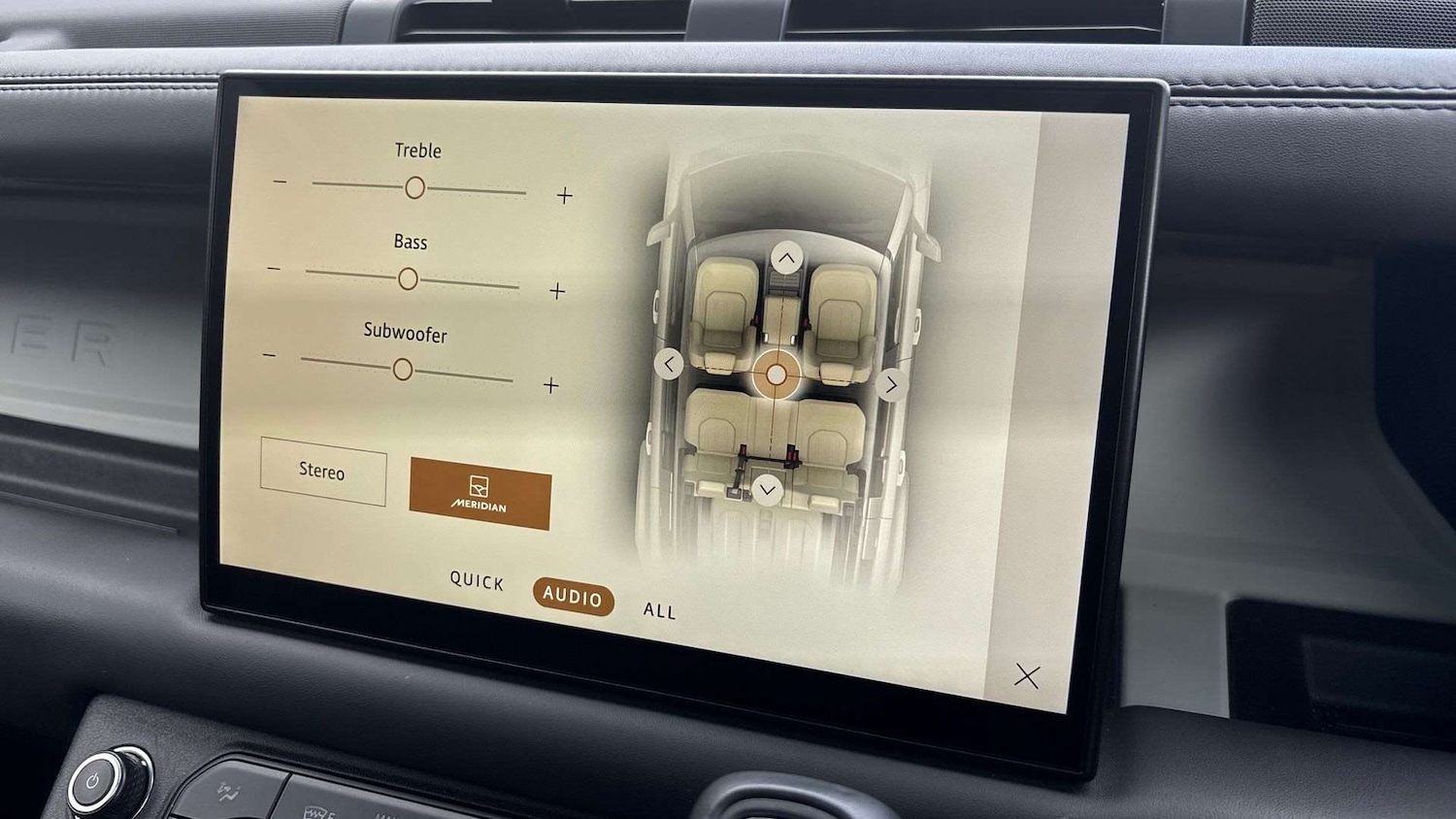 Used Land Rover Defender 2023 for sale - 76460172: Photo 35