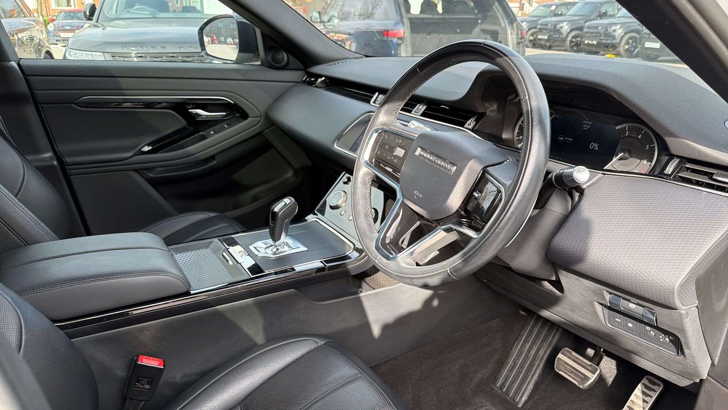 Used Land Rover Range Rover Evoque 2021 for sale - 77648793: Photo 32