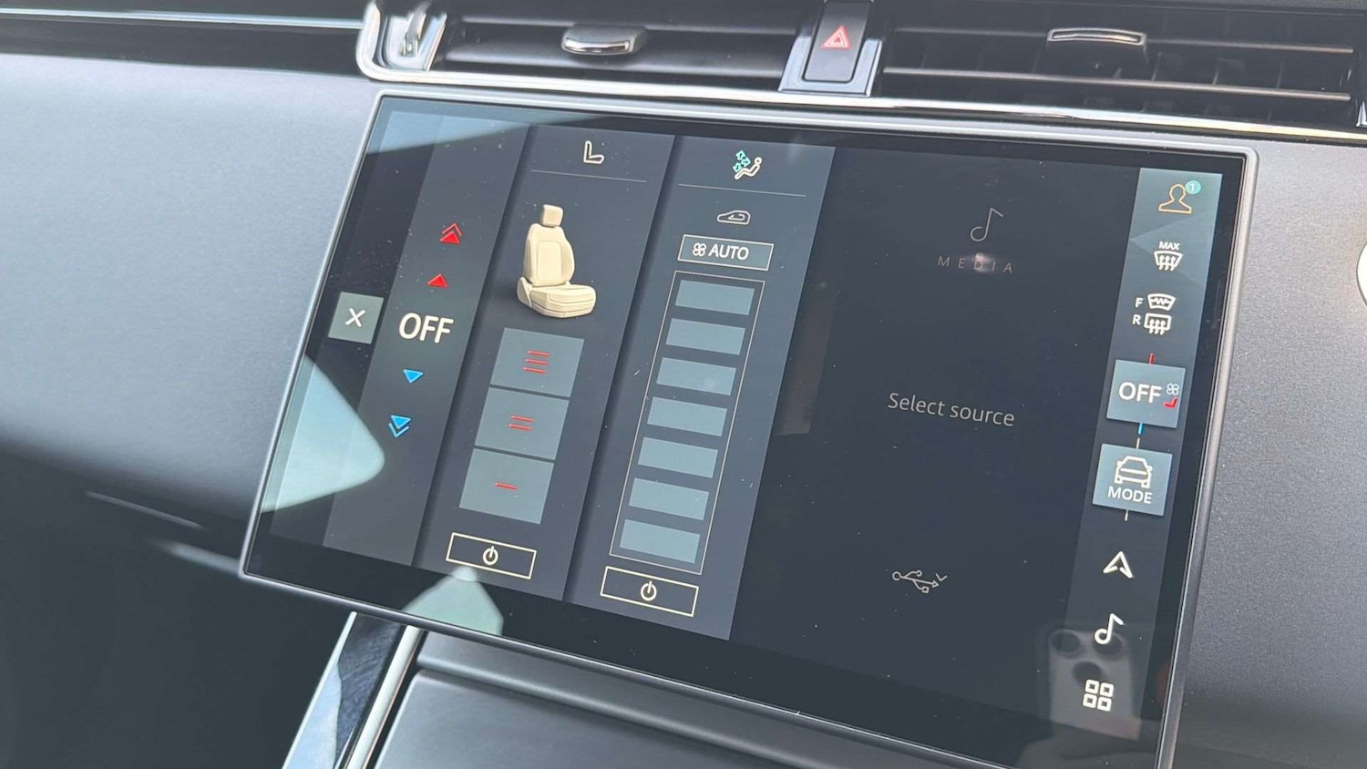 Used Land Rover Range Rover Evoque 2025 for sale - 77244985: Photo 22