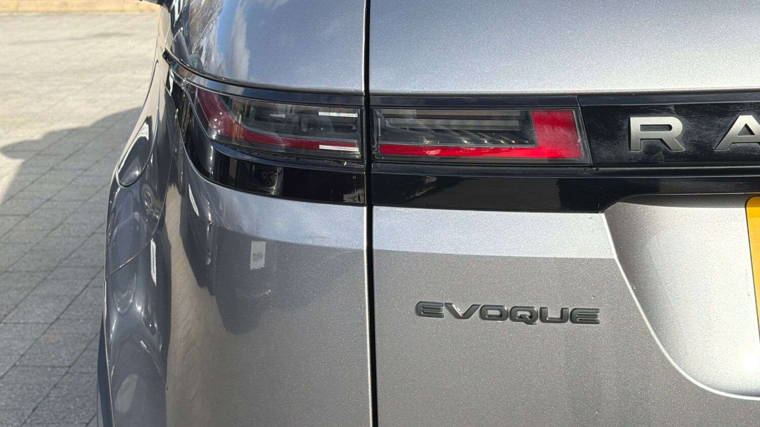 Used Land Rover Range Rover Evoque 2025 for sale - 77244985: Photo 26