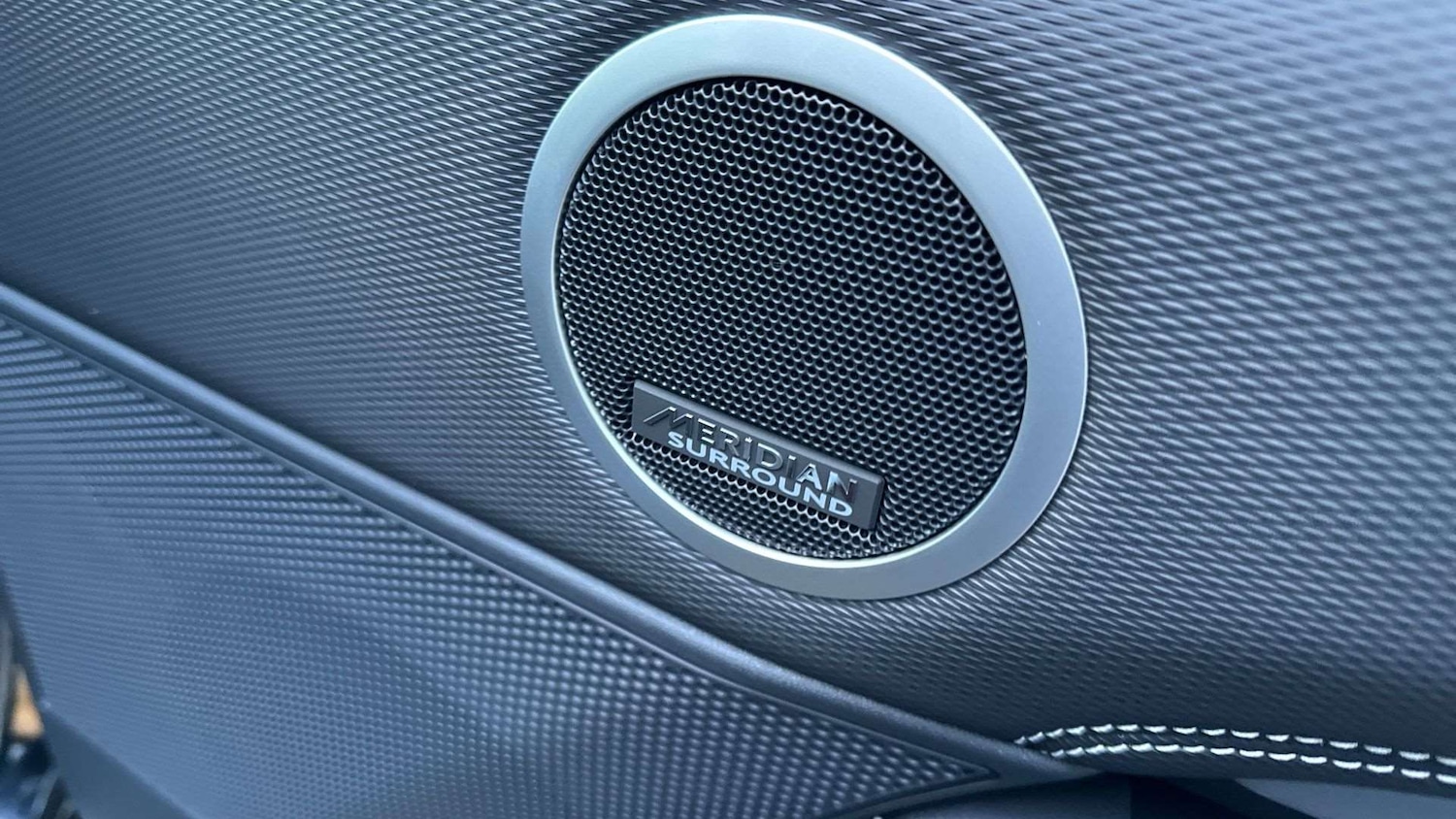 Used Land Rover Discovery 2025 for sale - 77093433: Photo 24