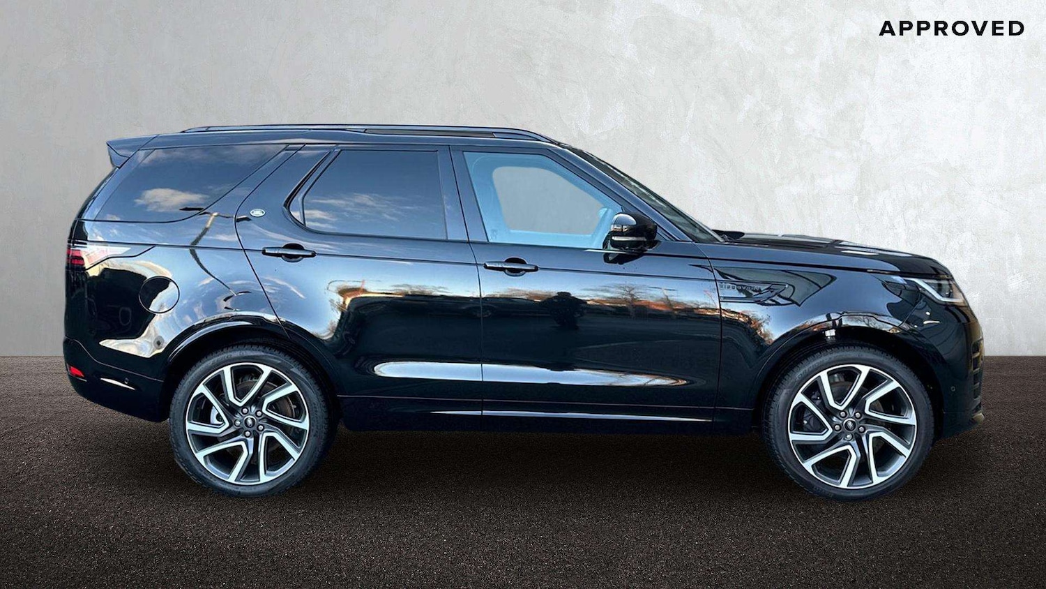 Used Land Rover Discovery 2025 for sale - 77093433: Photo 5