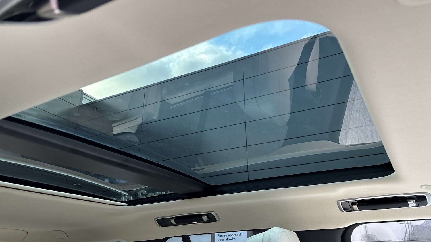 Used Land Rover Range Rover 2023 for sale - 77000211: Photo 21