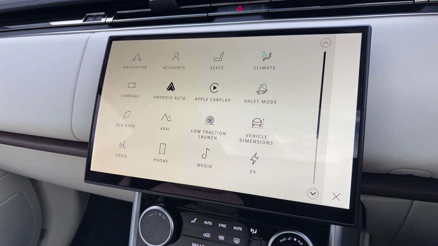 Used Land Rover Range Rover 2023 for sale - 77000211: Photo 29