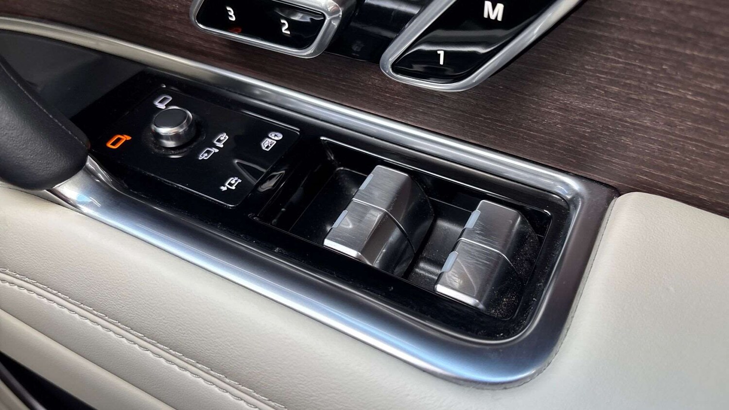 Used Land Rover Range Rover 2023 for sale - 77000211: Photo 35