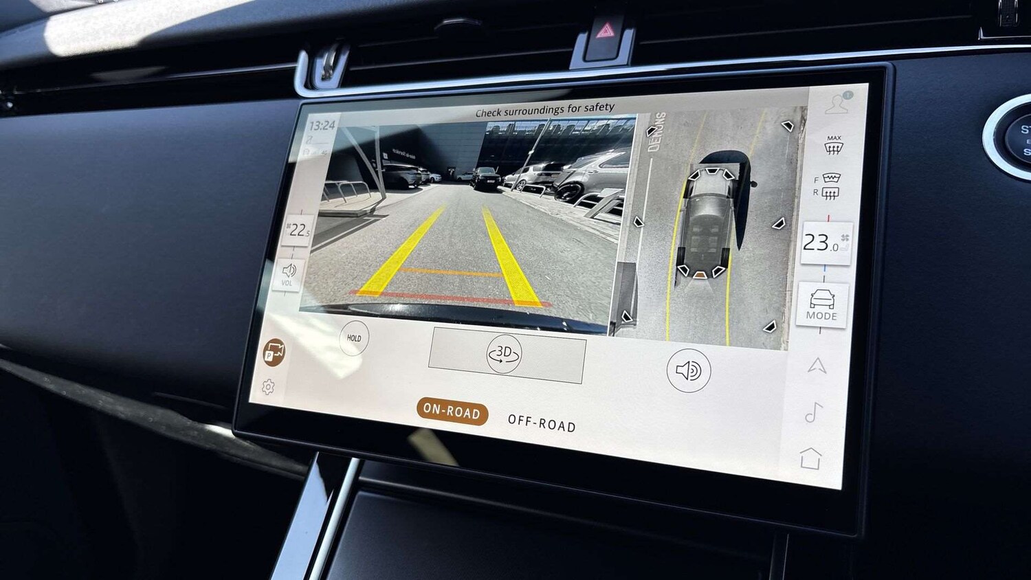 Used Land Rover Range Rover Evoque 2025 for sale - 78221252: Photo 12