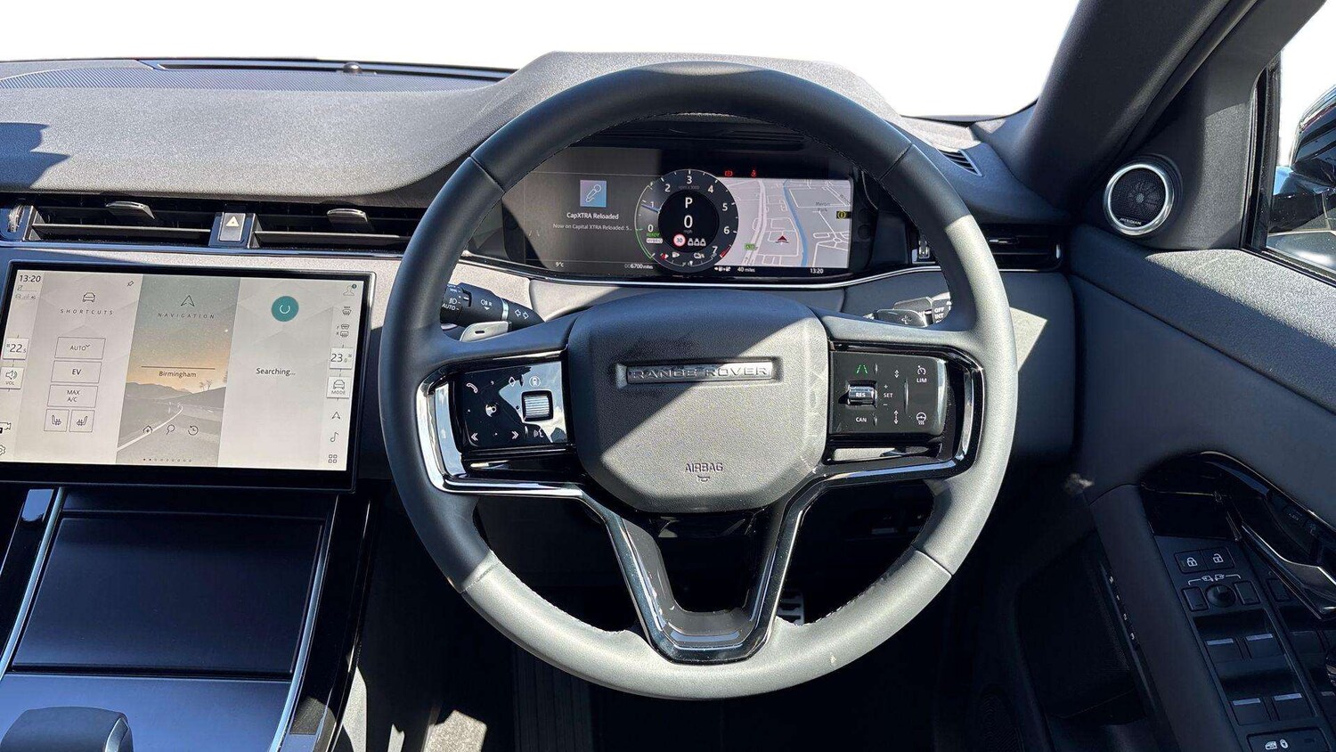 Used Land Rover Range Rover Evoque 2025 for sale - 78221252: Photo 15