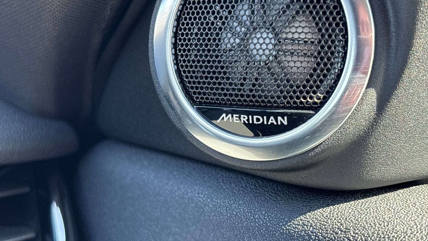 Used Land Rover Range Rover Evoque 2025 for sale - 78221252: Photo 24