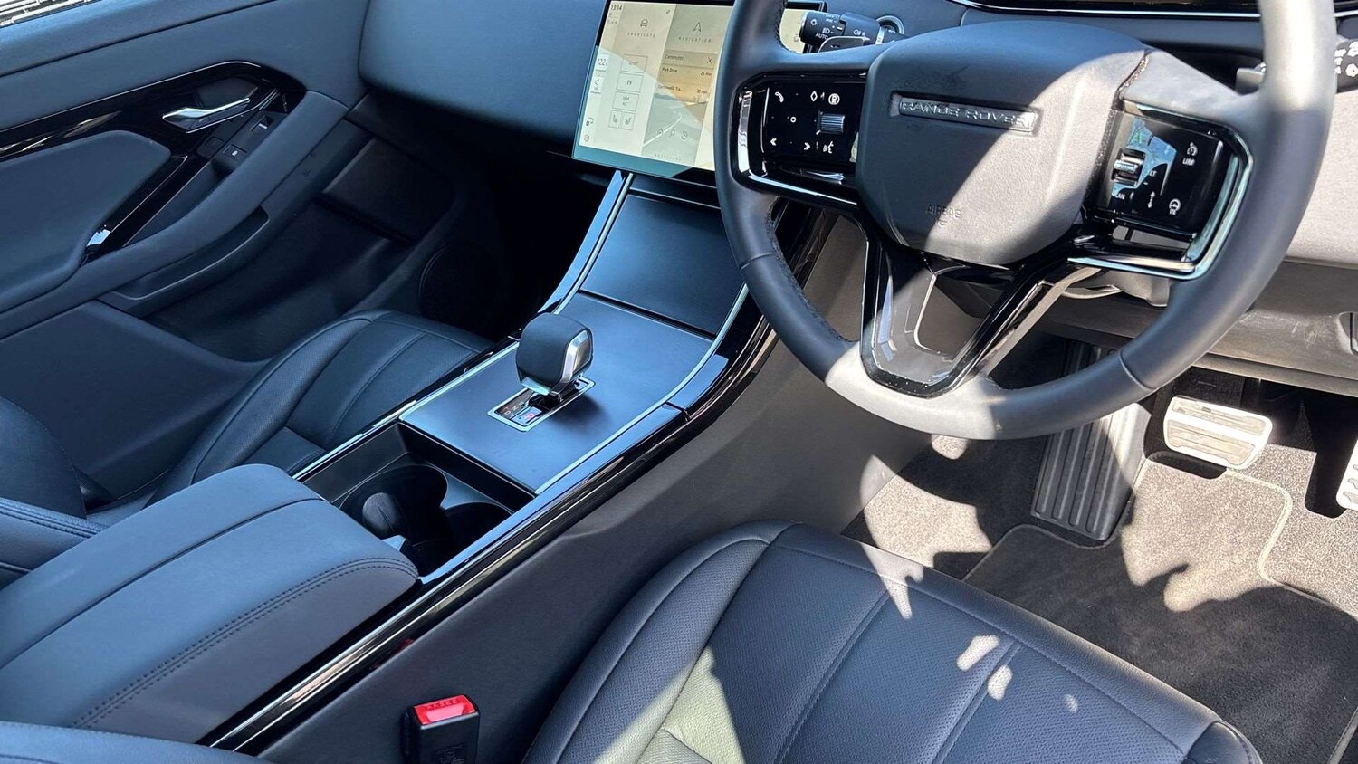 Used Land Rover Range Rover Evoque 2025 for sale - 78221252: Photo 29
