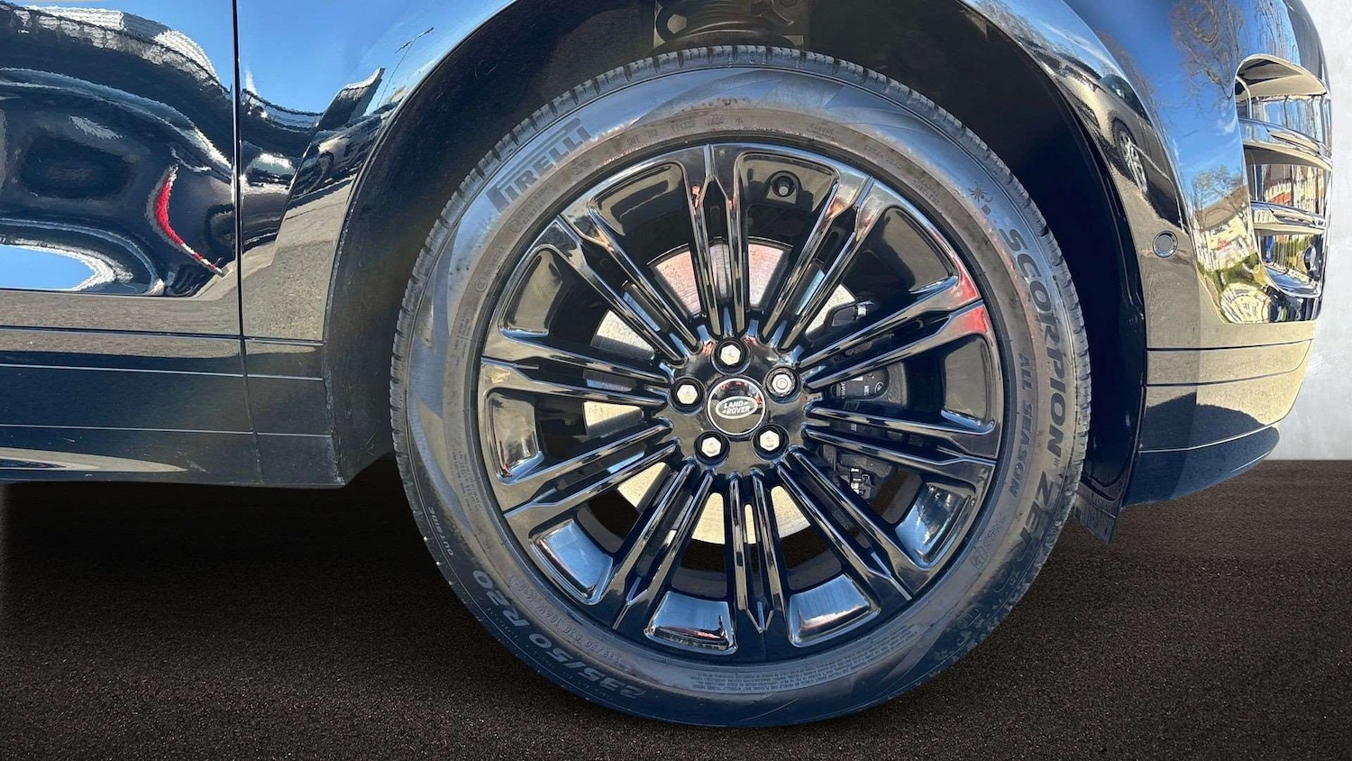 Used Land Rover Range Rover Evoque 2025 for sale - 78221252: Photo 8