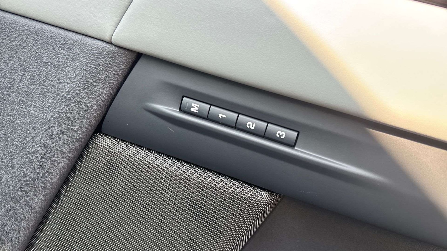 Used Land Rover Range Rover Evoque 2025 for sale - 76460082: Photo 25