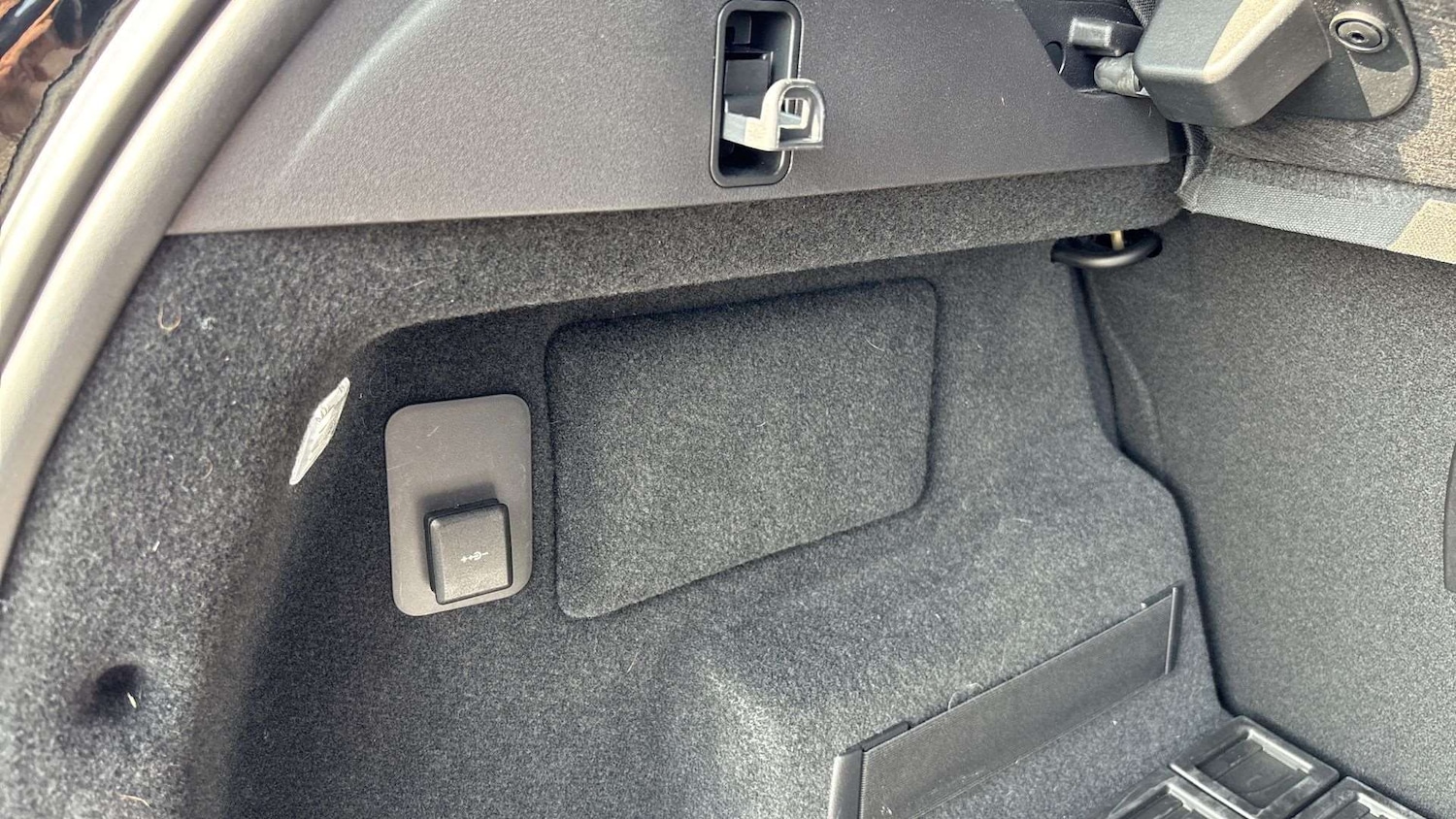 Used Land Rover Range Rover Evoque 2025 for sale - 76460082: Photo 27