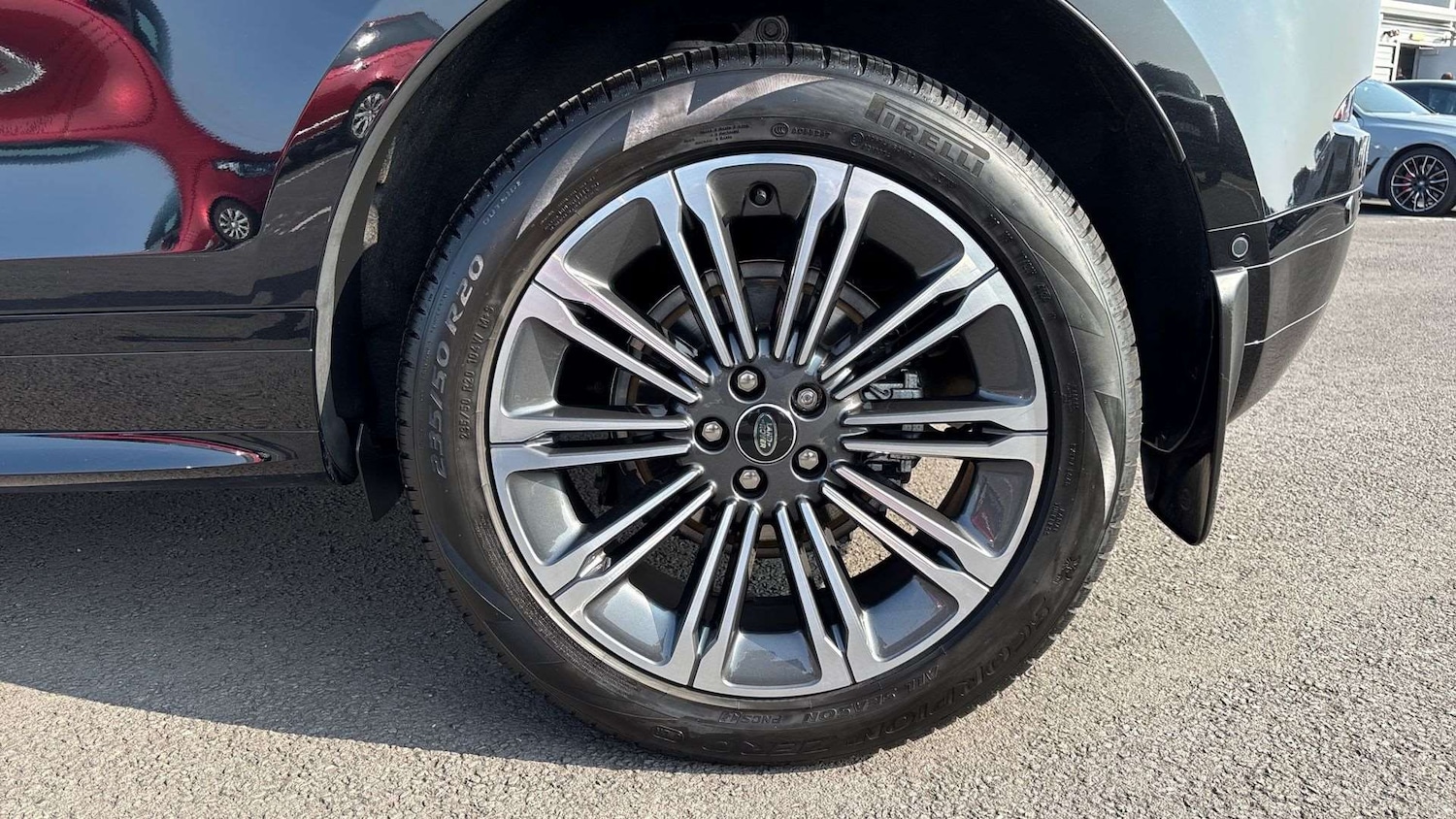 Used Land Rover Range Rover Evoque 2025 for sale - 76460082: Photo 31