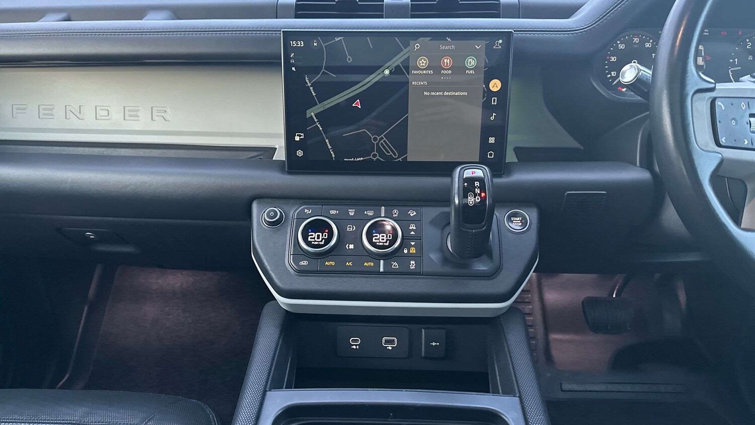 Used Land Rover Defender 2022 for sale - 77740770: Photo 14