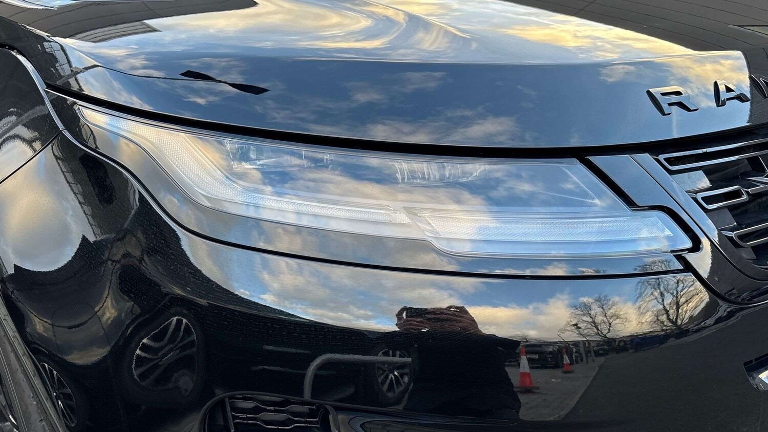 Used Land Rover Range Rover Evoque 2025 for sale - 76851572: Photo 17