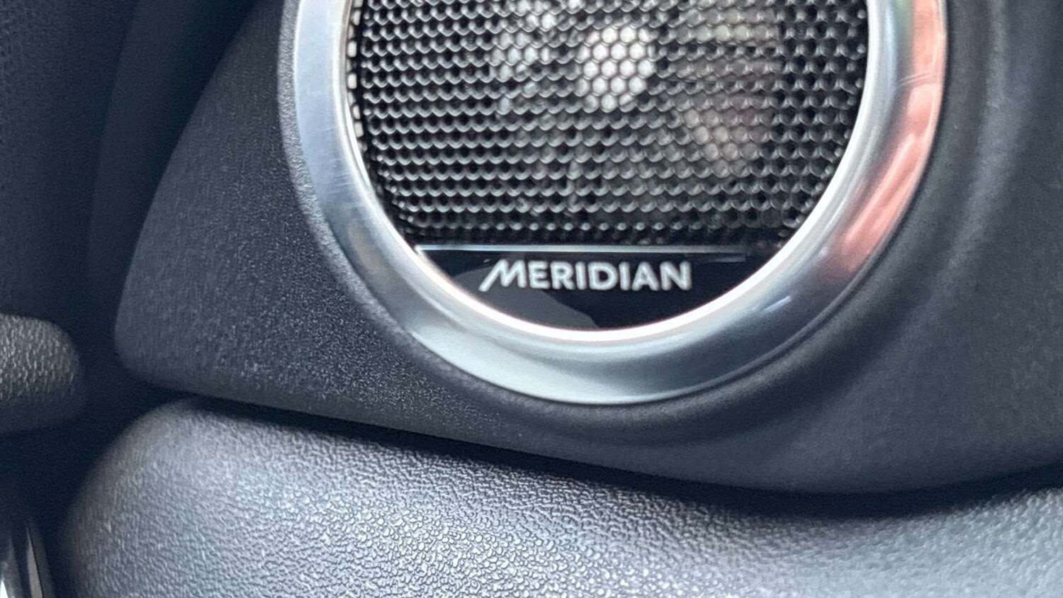 Used Land Rover Range Rover Evoque 2025 for sale - 76851572: Photo 23