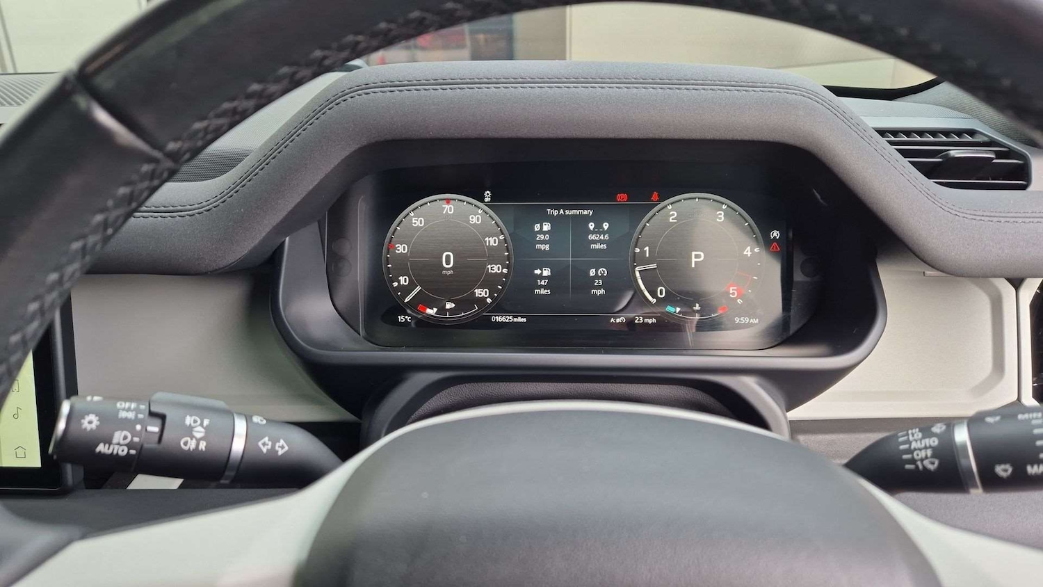 Used Land Rover Defender 2023 for sale - 76460347: Photo 16