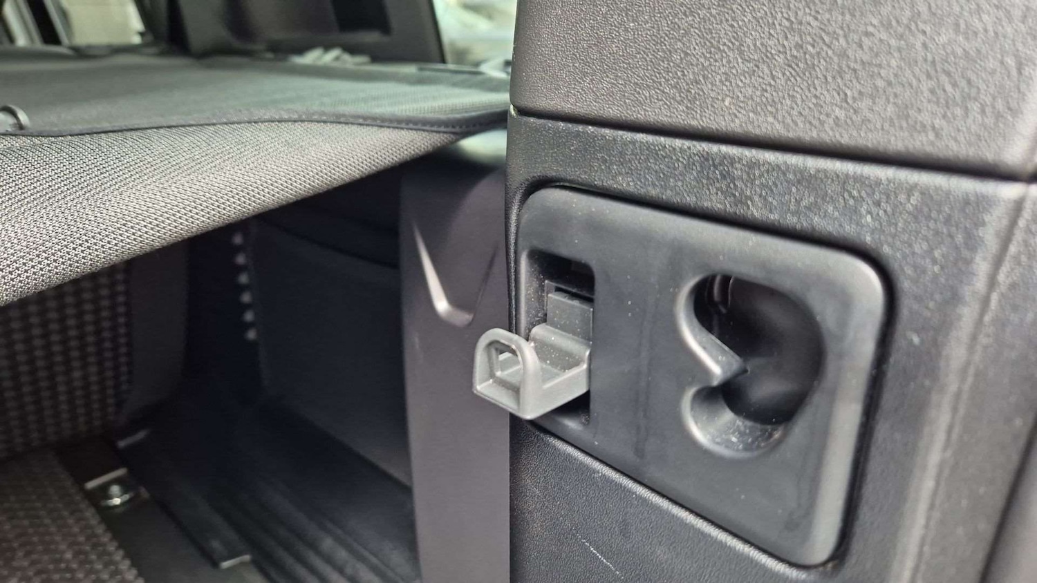 Used Land Rover Defender 2023 for sale - 76460347: Photo 27