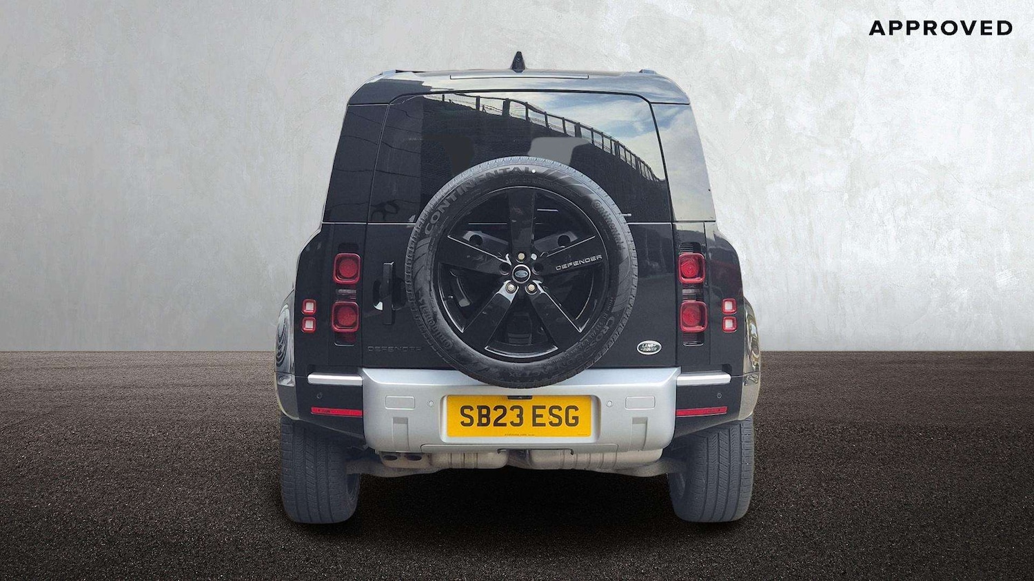 Used Land Rover Defender 2023 for sale - 76460347: Photo 6