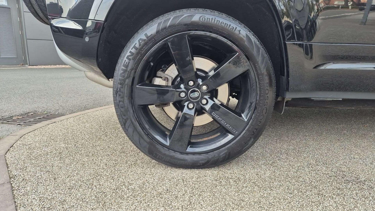 Used Land Rover Defender 2023 for sale - 76460347: Photo 8