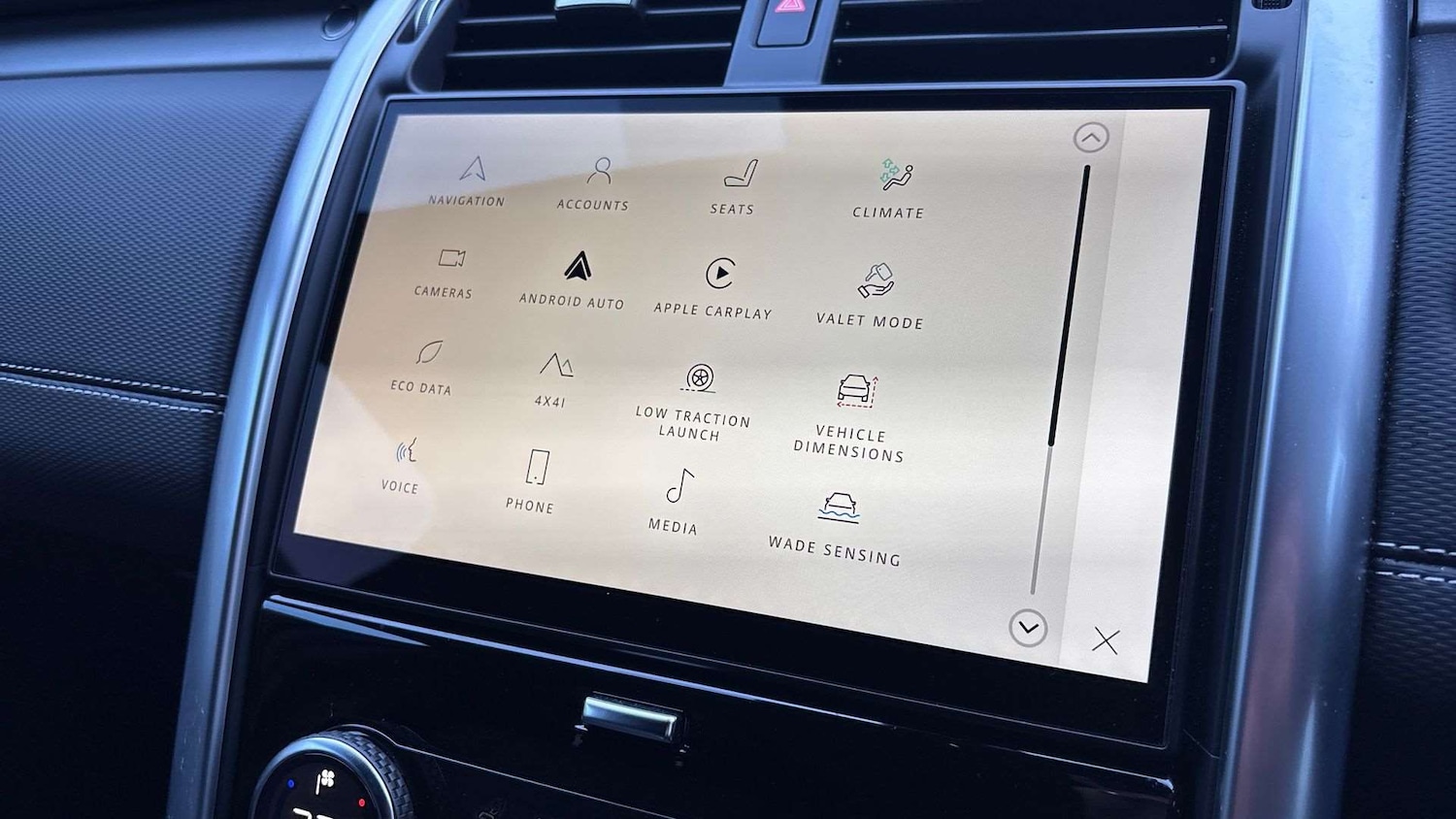 Used Land Rover Discovery 2023 for sale - 76460426: Photo 30