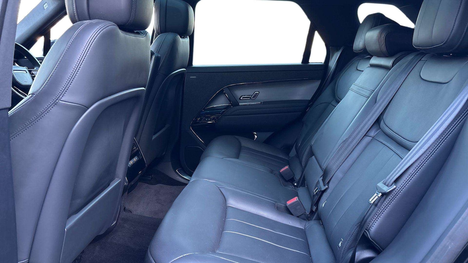 Used Land Rover Range Rover Sport 2023 for sale - 77018862: Photo 4