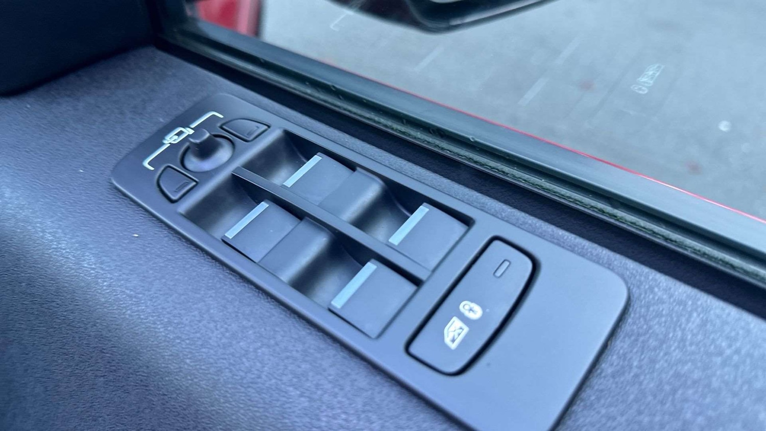 Used Land Rover Discovery Sport 2021 for sale - 77093455: Photo 25