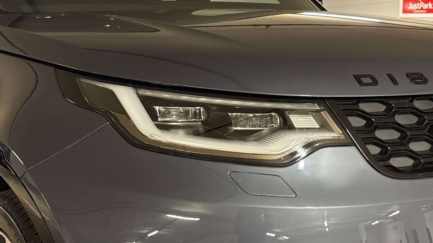 Used Land Rover Discovery 2024 for sale - 77373770: Photo 17