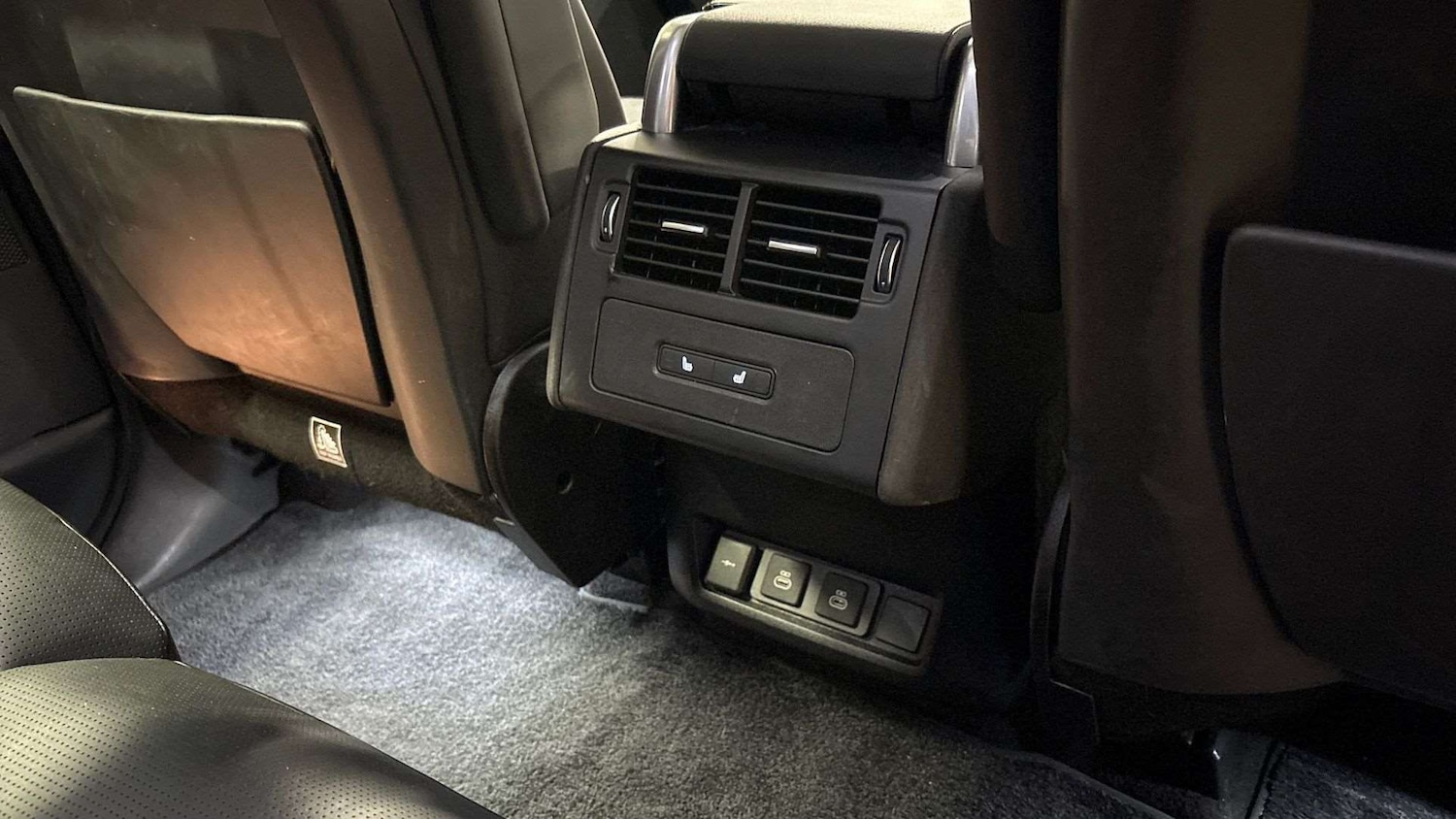 Used Land Rover Discovery 2024 for sale - 77373770: Photo 18