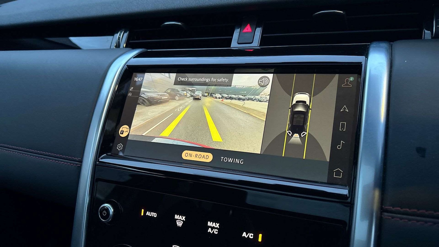 Used Land Rover Discovery Sport 2022 for sale - 77219782: Photo 12