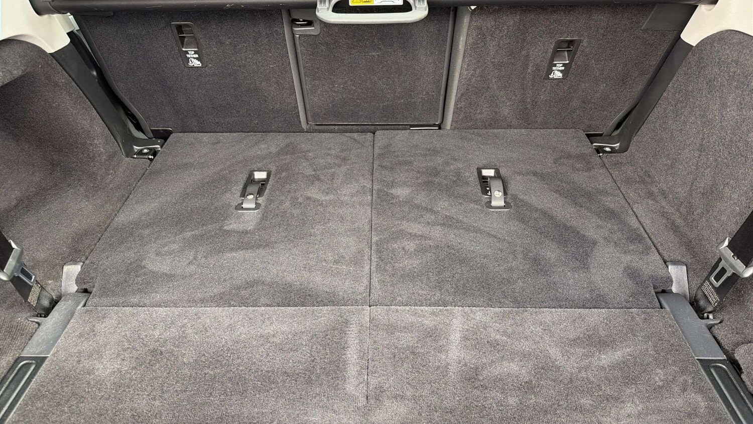 Used Land Rover Discovery 2024 for sale - 77913576: Photo 29