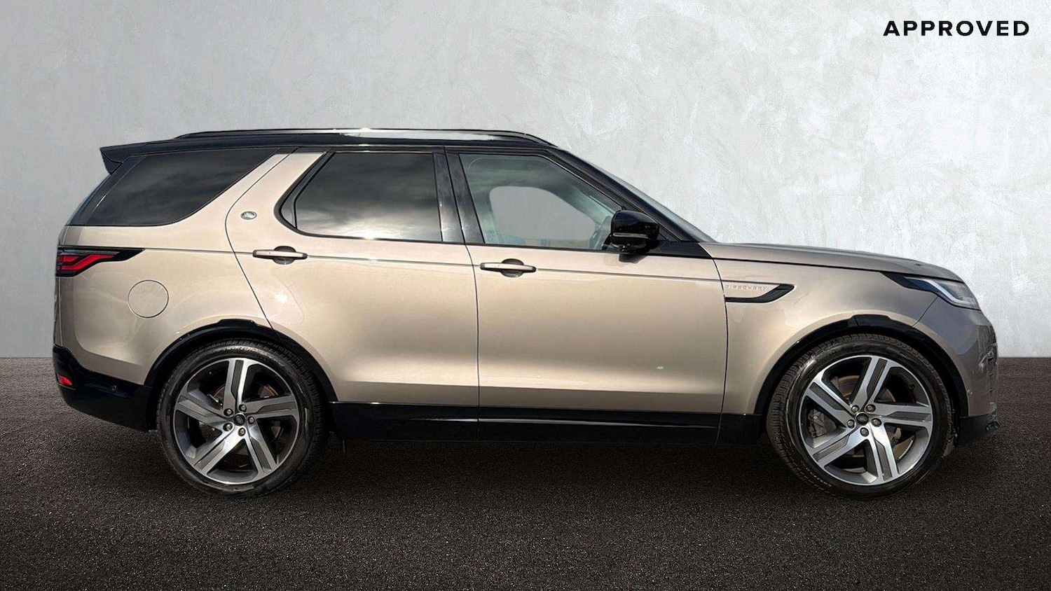 Used Land Rover Discovery 2024 for sale - 77913576: Photo 5