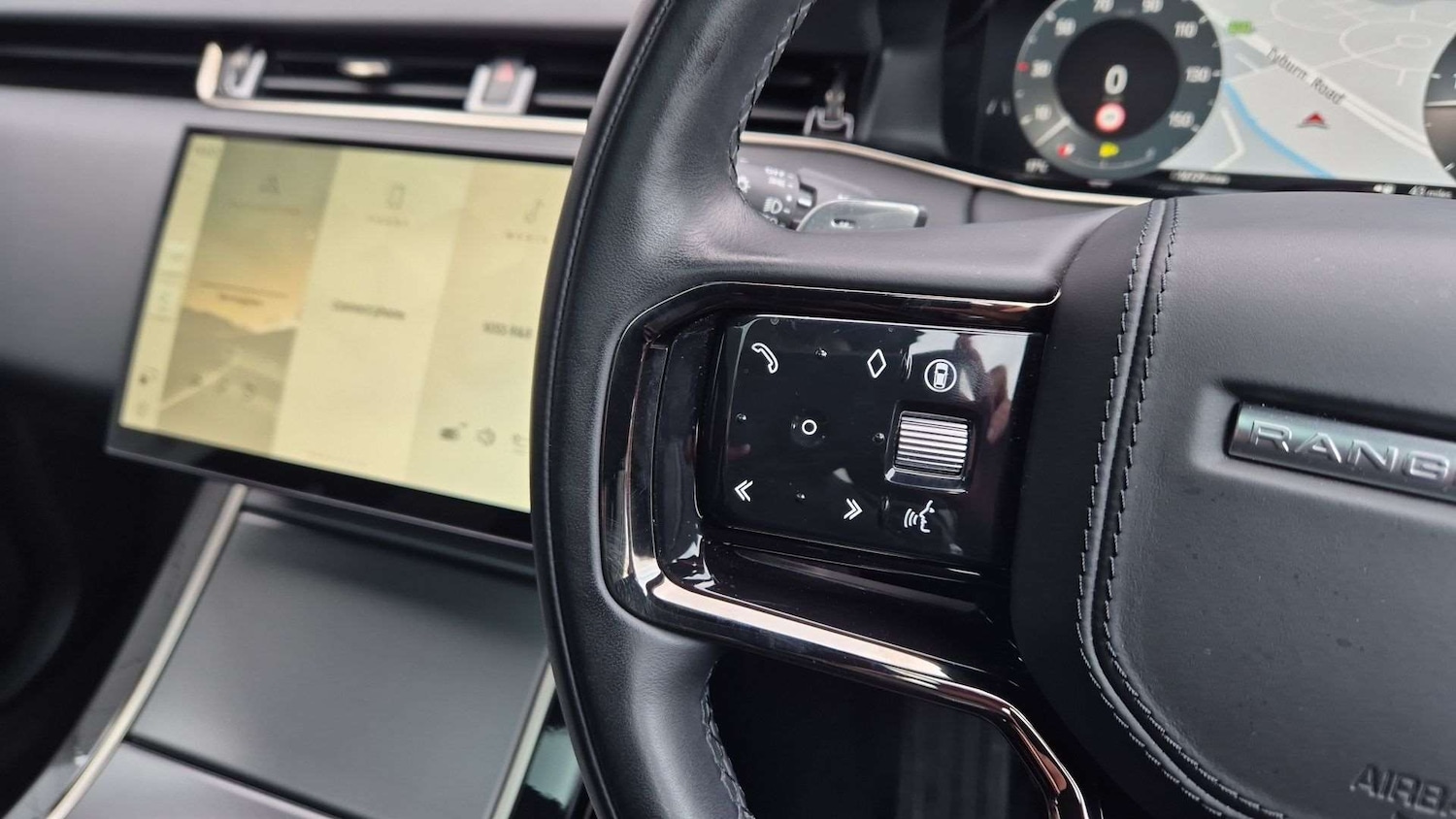 Used Land Rover Range Rover Evoque 2024 for sale - 76460404: Photo 34