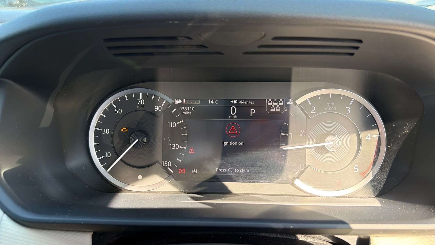 Used Land Rover Discovery 2023 for sale - 78221291: Photo 16