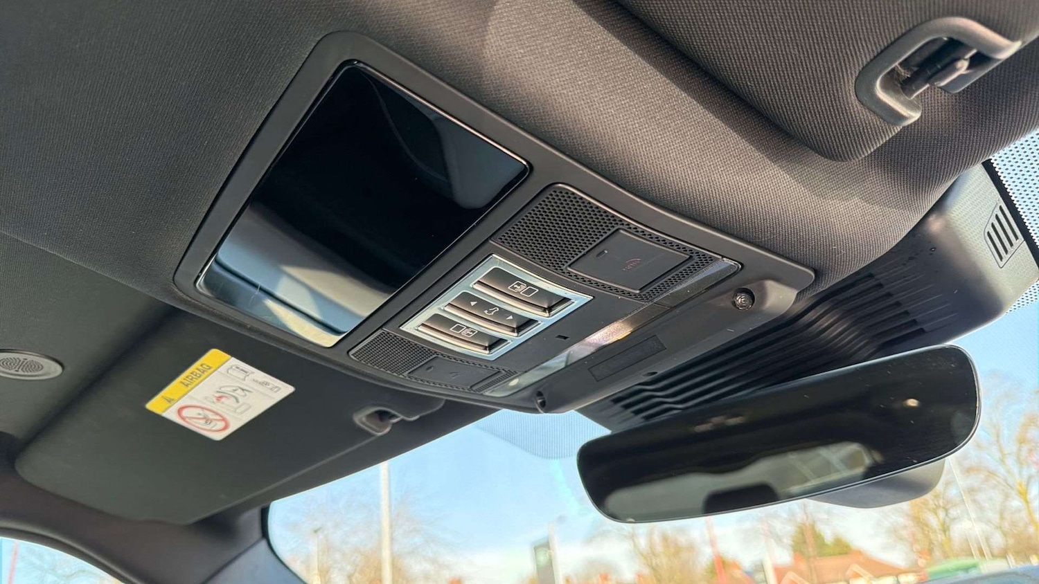 Used Land Rover Discovery 2023 for sale - 78221291: Photo 23