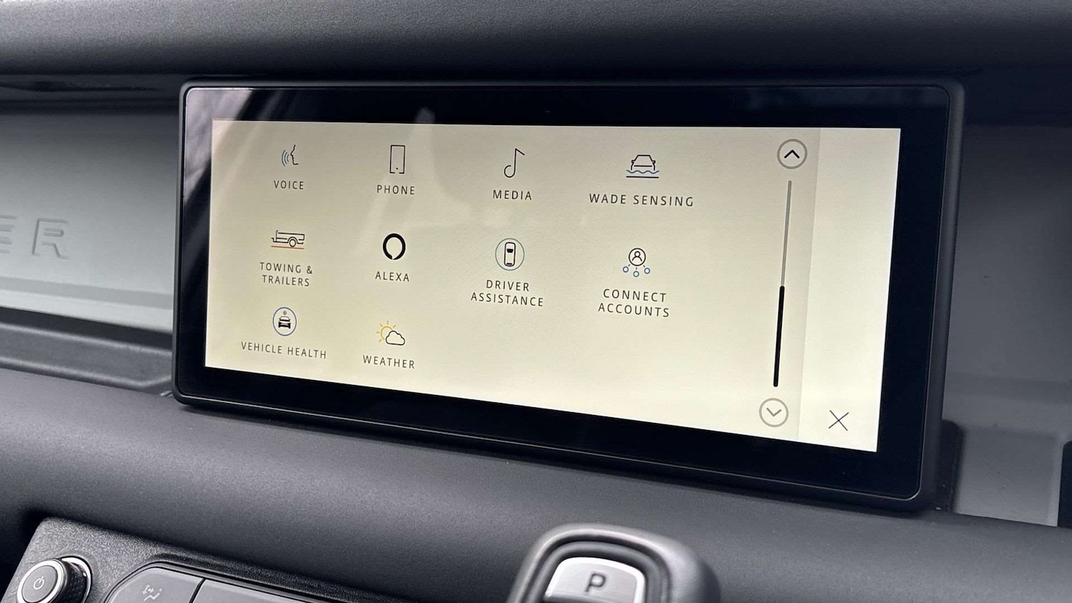 Used Land Rover Defender 2023 for sale - 76460015: Photo 30