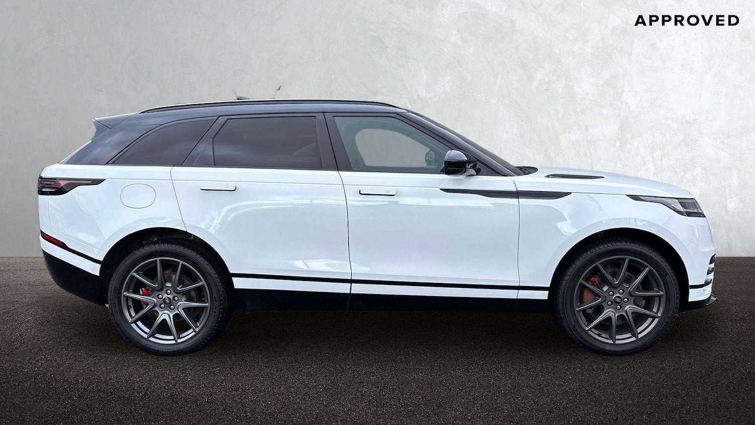 Used Land Rover Range Rover Velar 2024 for sale - 77000191: Photo 5