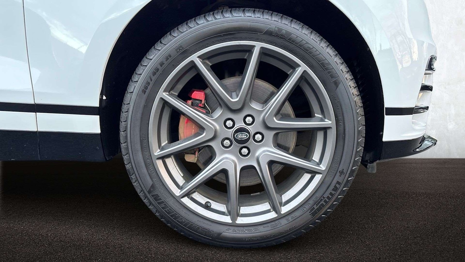 Used Land Rover Range Rover Velar 2024 for sale - 77000191: Photo 8